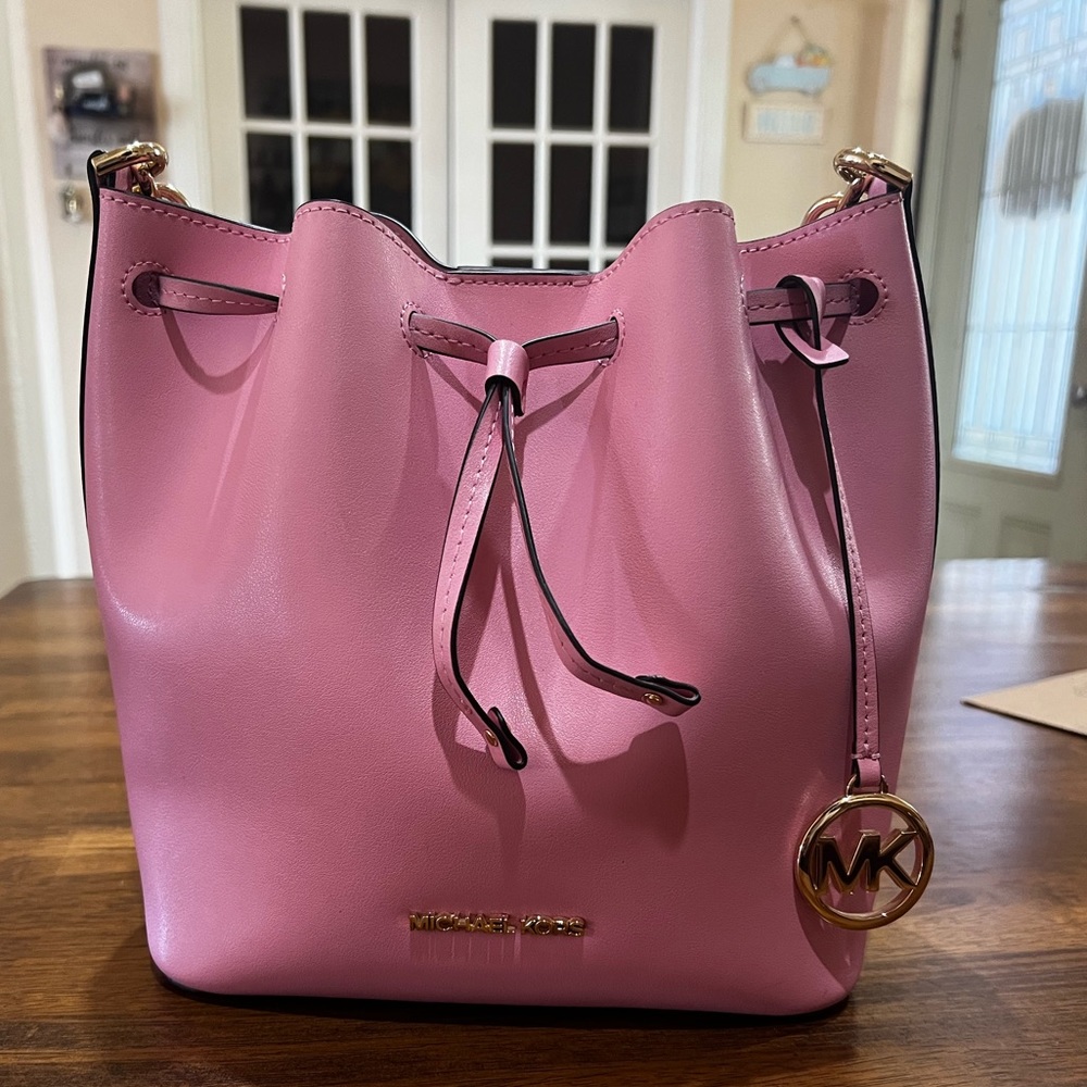 Michael Kors Pink Eden Bucket Bag